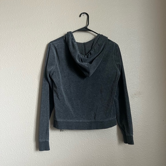 Grey Tracksuit - Picture 3 of 9